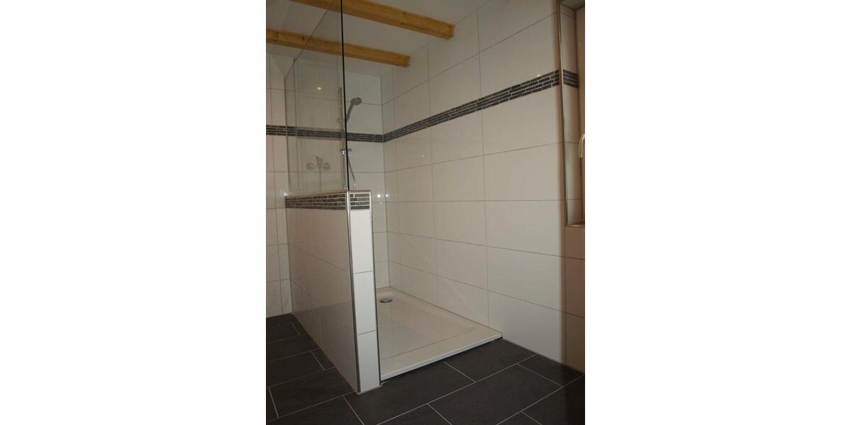 Doppelhaushälfte Hennef (Sieg) - 3 Zimmer, 100 m&sup2;, 1.150&euro; | Angebot:26351611