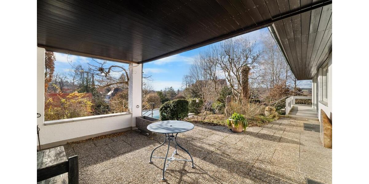 Einfamilienhaus Neusäß - 6 Zimmer, 193 m&sup2;, 2.900&euro; | Angebot:23838311