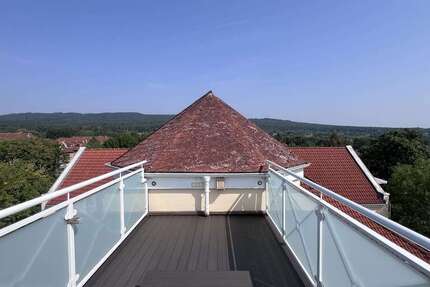 Haus zum Mieten in Bad Homburg 2.250 € 127 m²