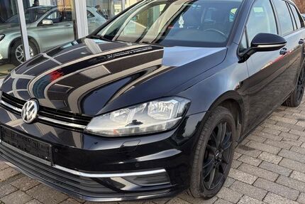 VW Golf 292.332 km 7.500 &euro; Kirchberg 55481