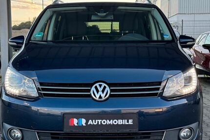 VW Touran 245.000 km 8.190 &euro; Großmehring 85098