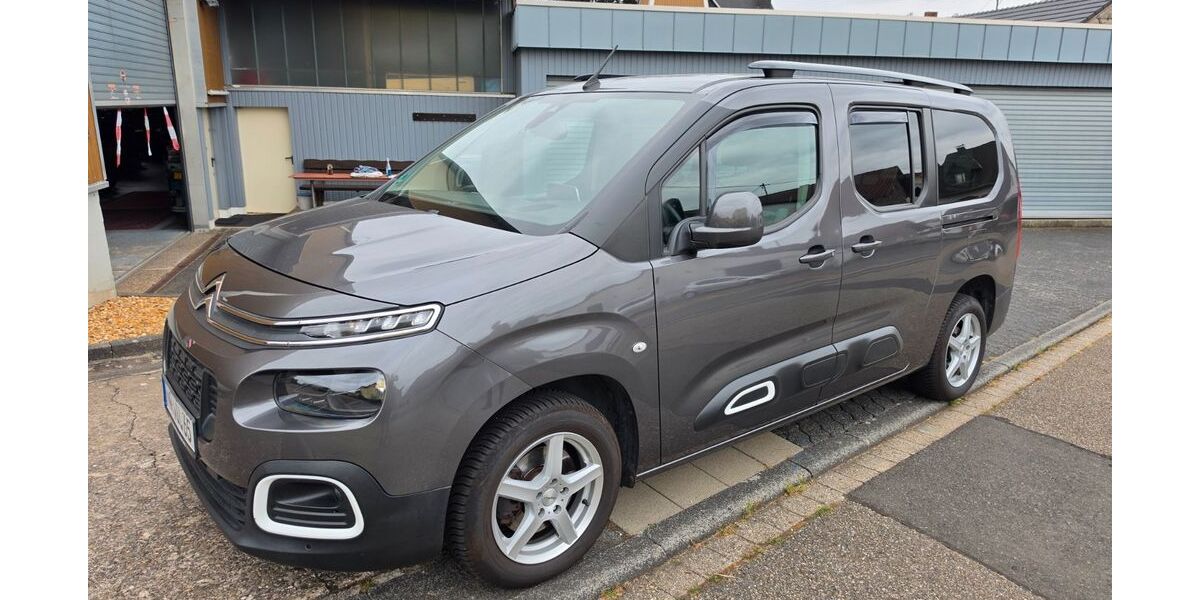 Citroen Berlingo 82.000 km 17.999 &euro; Bonefeld 56579