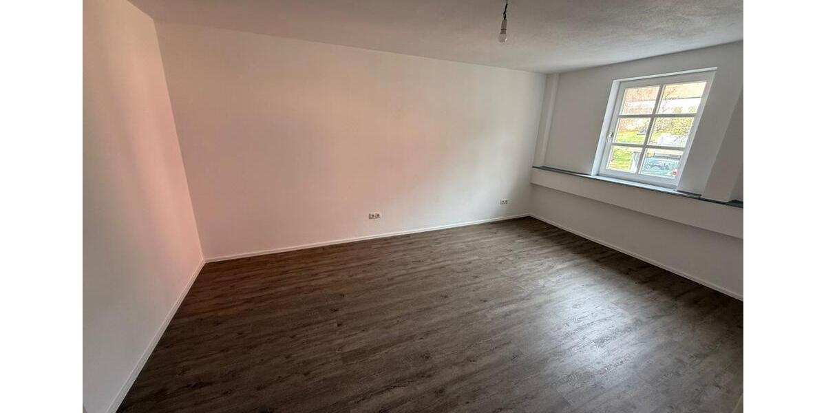 Etagenwohnung Hirschaid - 2 Zimmer, 72 m&sup2;, 720&euro; | Angebot:25539700