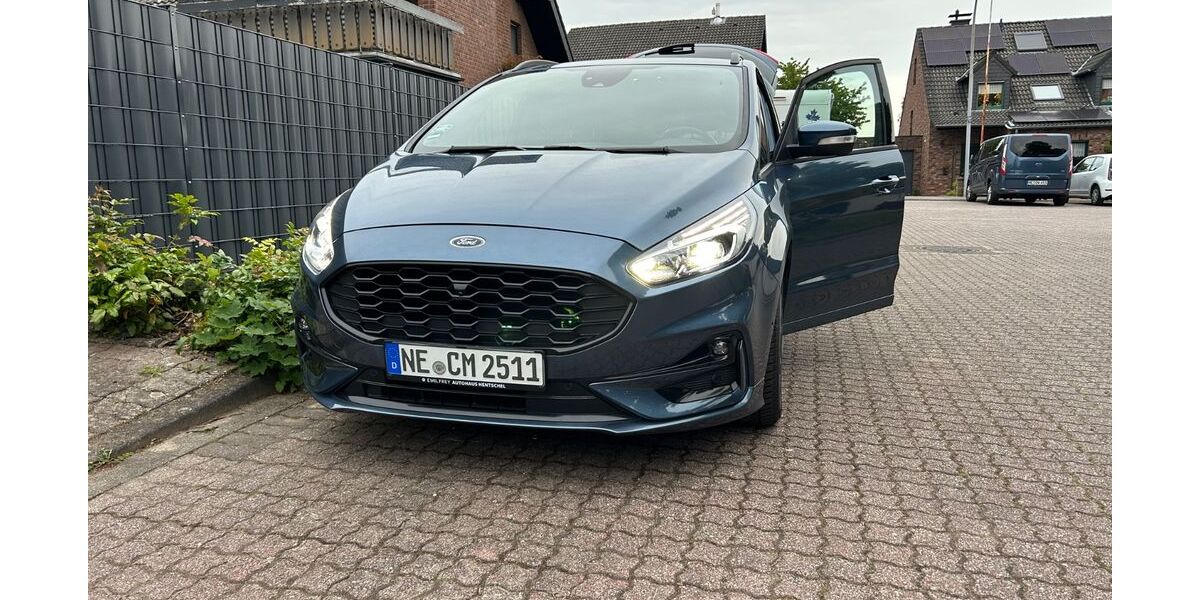 Ford S-Max 30.500 km 30.300 &euro; Korschenbroich 41352