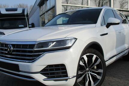 VW Touareg 112.863 km 40.590 &euro; Harsefeld-Hollenbeck 21698