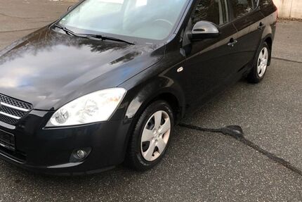 Kia ceed / Ceed 155.892 km 2.950 &euro; Fürstenstein 94538