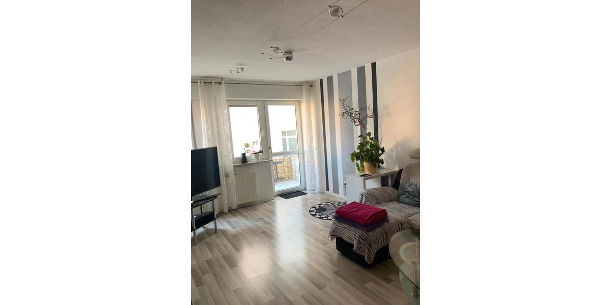 Etagenwohnung Gotha - 4 Zimmer, 97 m&sup2;, 735&euro; | Angebot:26335849