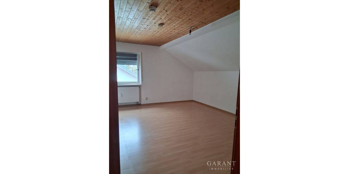 Etagenwohnung Pforzheim Südweststadt - 2 Zimmer, 57 m&sup2;, 650&euro; | Angebot:26674460