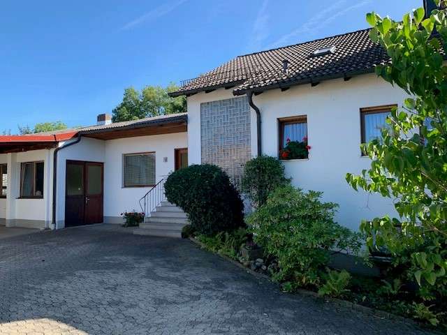 Haus zum Kaufen in Kulmbach 420.000 € 150 m²