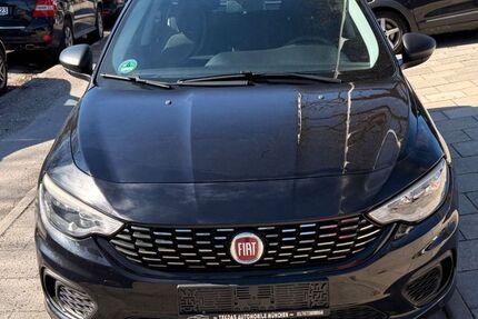 Fiat Tipo 128.000 km 7.900 &euro; München 81825