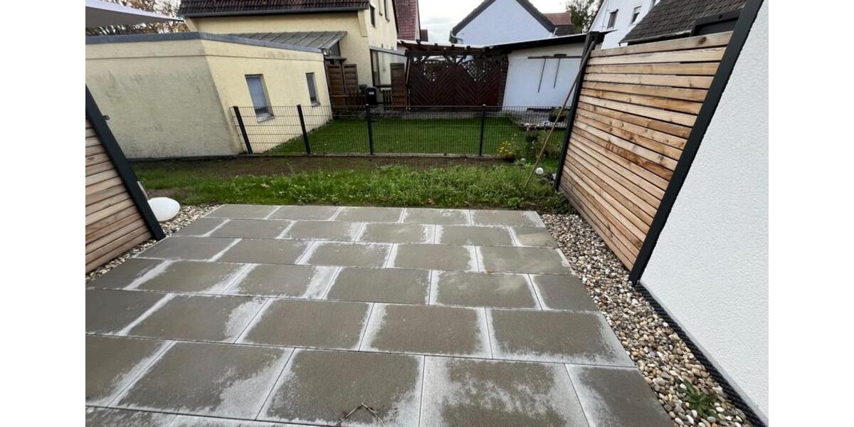 Reihenhaus Weingarten (Baden) - 5.5 Zimmer, 111 m&sup2;, 1.715&euro; | Angebot:24830170