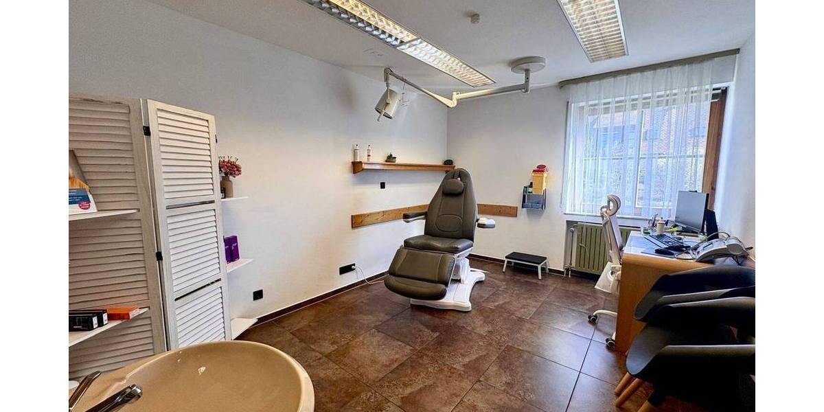 Etagenwohnung Bad Wurzach - 6 Zimmer, 104 m&sup2;, 325.000&euro; | Angebot:26202275