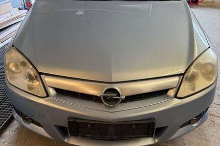 Opel Tigra 121.181 km 2.200 € Langenthal 92348