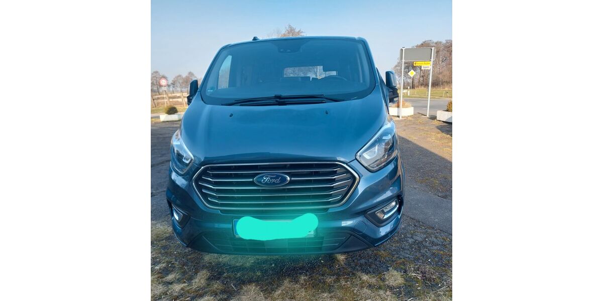 Ford Tourneo Custom 142.000 km 29.500 &euro; Wingst 21789
