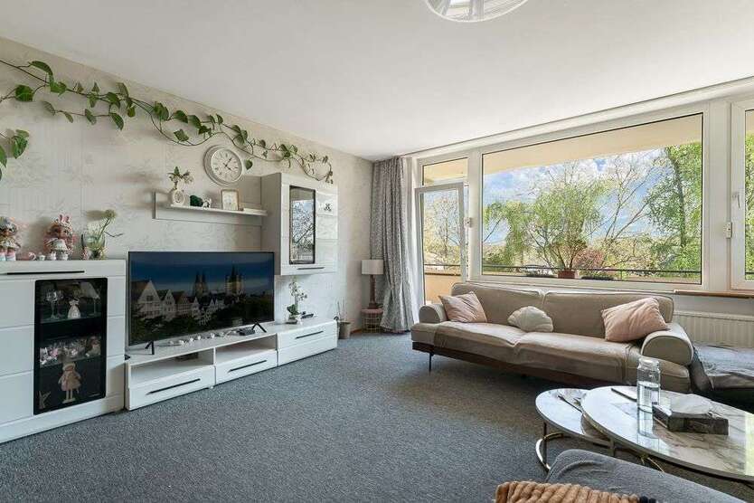 Wohnung zum Kaufen in Köln 285.000 € 97.5 m²