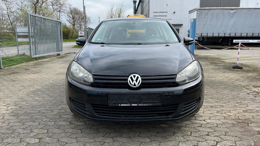 VW Golf 163.000 km 4.887 &euro; Gustavsburg 65462