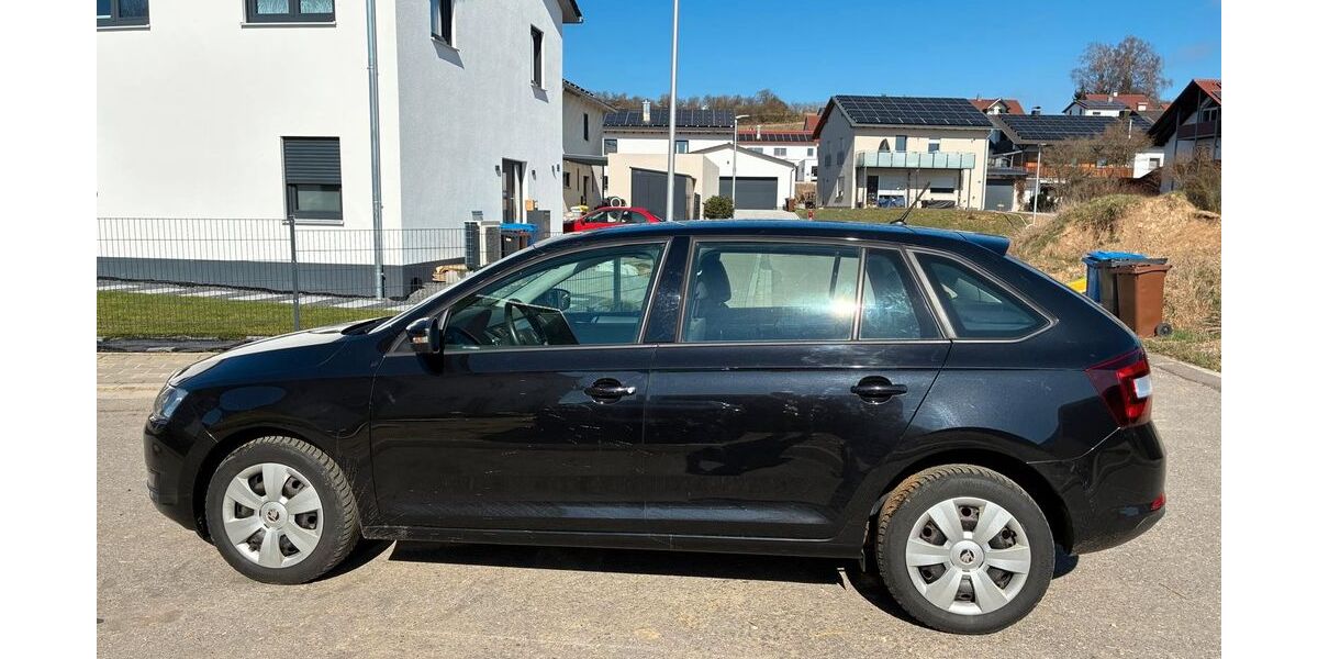 Skoda Rapid 100.000 km 9.990 &euro; Nabburg 92507