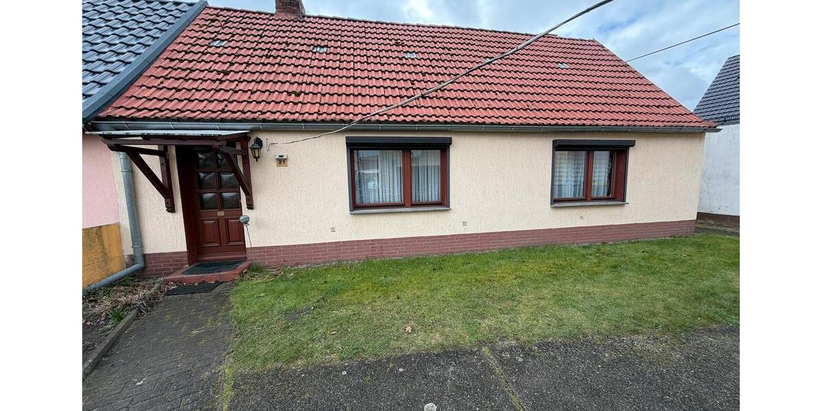 Einfamilienhaus Schönhausen (Elbe) - 5 Zimmer, 95 m&sup2;, 109.000&euro; | Angebot:26977349