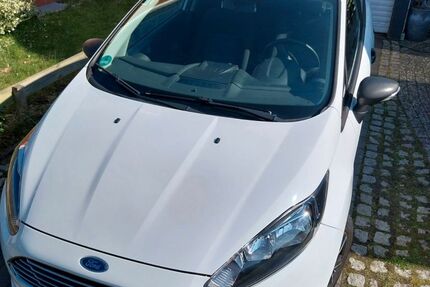 Ford Fiesta 90.000 km 4.599 &euro; Kiel 24107