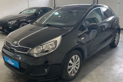 Kia Rio 170.300 km 3.999 &euro; Landau a.d.Isar 94405