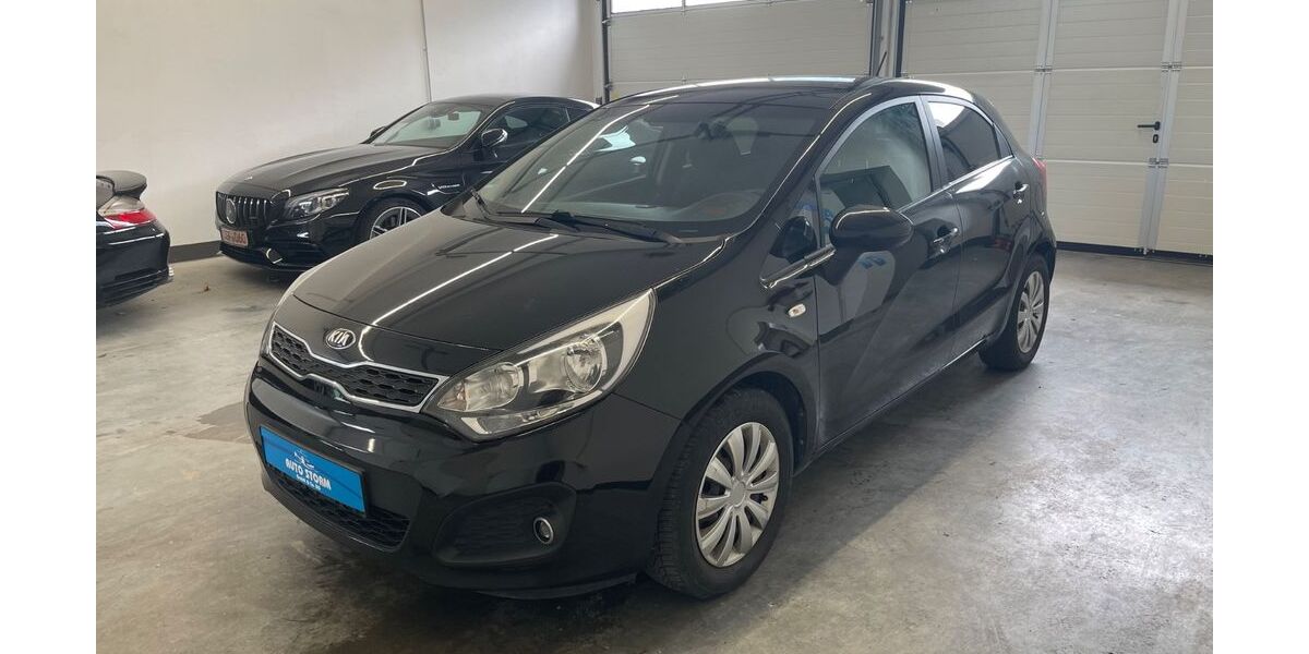 Kia Rio 170.300 km 3.999 &euro; Landau a.d.Isar 94405