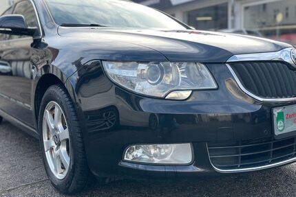 Skoda Superb 299.087 km 4.850 &euro; Berlin 13088
