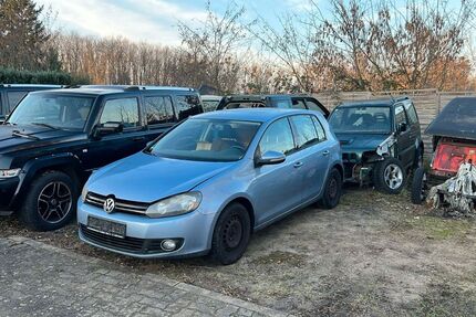VW Golf 179.000 km 3.985 &euro; Trebbin 14959