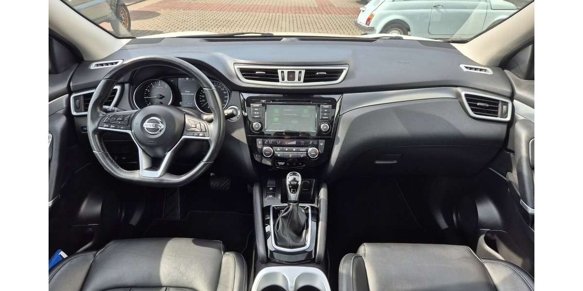 Nissan Qashqai Akari, Kamera, Android Auto, Panoramadach, 72.315 km 18.790 &euro; Rodgau 63110