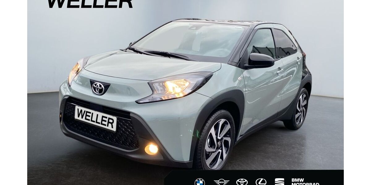 Toyota Aygo (X) 3.819 km 15.990 &euro; Leipzig 04178