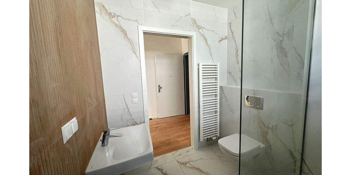 Erstbezug - Neubau! 3-Zimmer Wohnung im 1. OG mit Fahrstuhl 3 zimmer