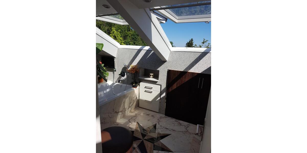 Dachgeschoßwohnung Bad Feilnbach - 2.5 Zimmer, 378.399&euro; | Angebot:22184200