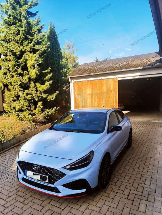 i30