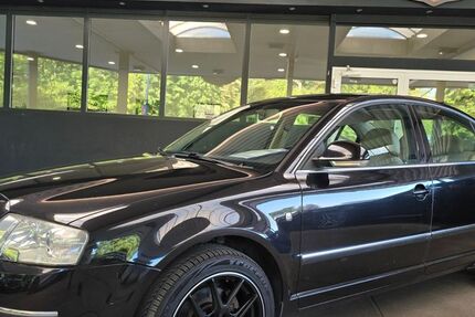 Skoda Superb 199.999 km 4.700 &euro; Göttingen 37081