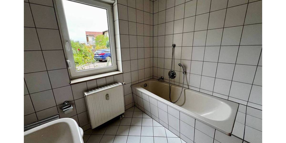 Etagenwohnung Ilmenau - 4 Zimmer, 95 m&sup2;, 195.000&euro; | Angebot:25698514