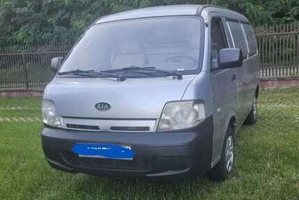 Kia Pregio