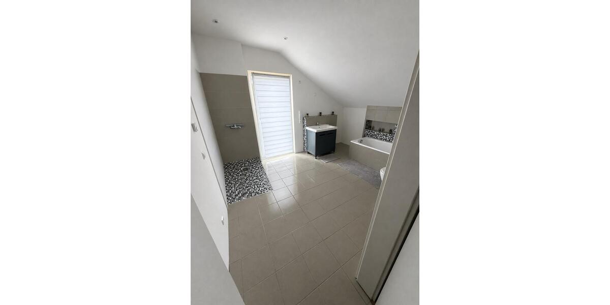 Einfamilienhaus Am Mellensee - 5 Zimmer, 130 m&sup2;, 1.800&euro; | Angebot:27625624