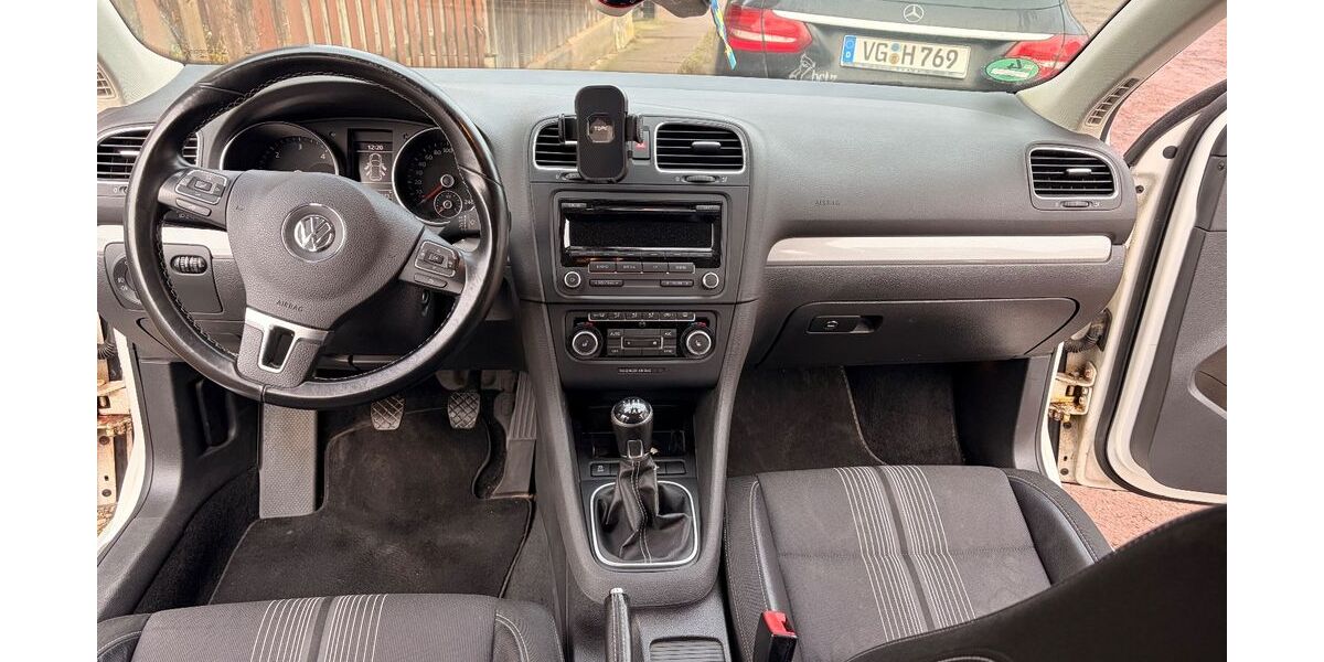 VW Golf 252.000 km 4.790 &euro; Friedrichroda 99894