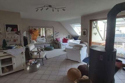 Wohnung Bruchsal - 3 Zimmer, 90 m&sup2;, 1.080&euro; | Angebot:25093258