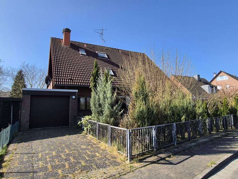 Haus zum Kaufen in Kaarst 598.000 € 230 m²