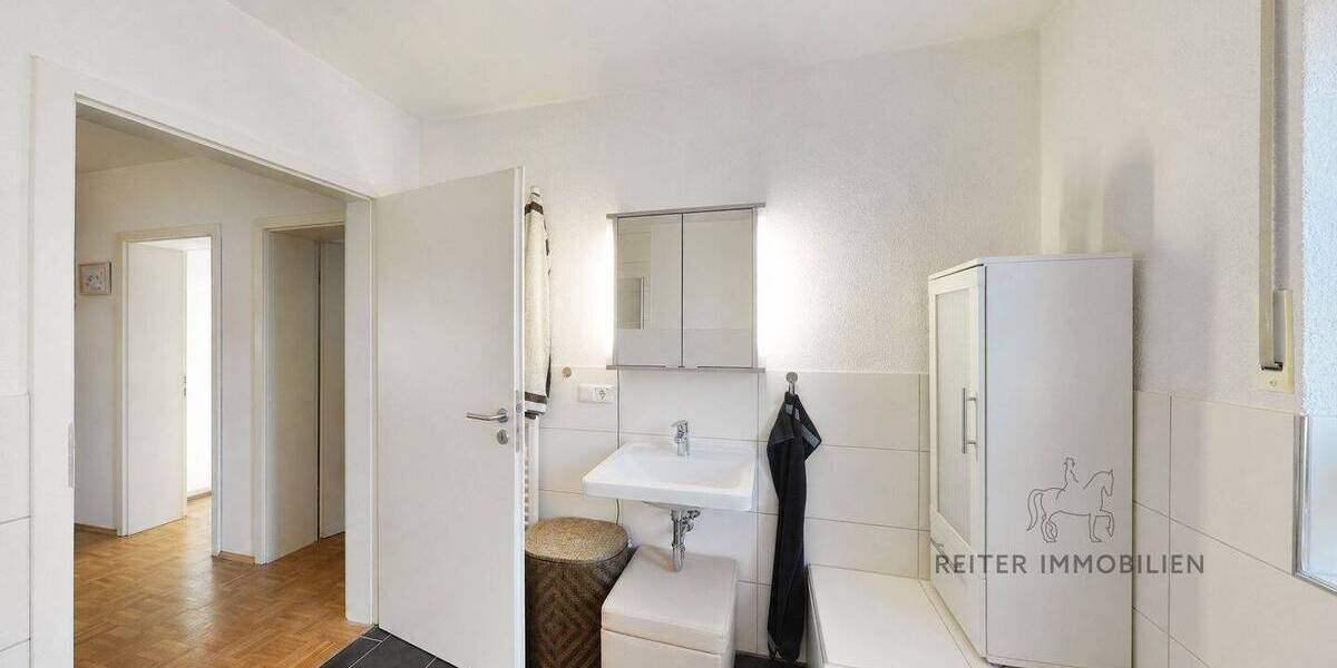 Etagenwohnung Petersberg - 3 Zimmer, 108 m&sup2;, 369.000&euro; | Angebot:26392094