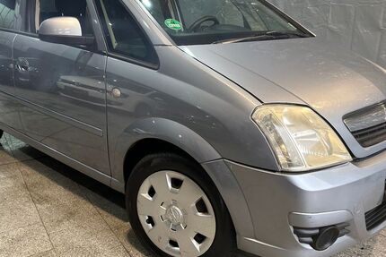 Opel Meriva 220.300 km 1.000 &euro; Duisburg 47059