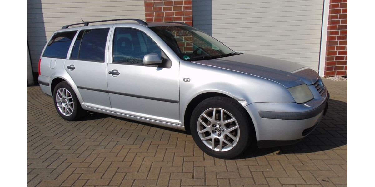 VW Bora 220.858 km 2.198 &euro; Rheinbach 53359