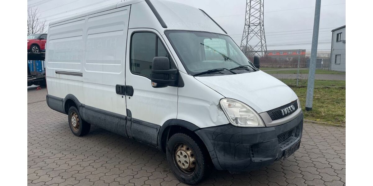 IVECO Andere 210.166 km 4.500 &euro; Broderstorf 18184