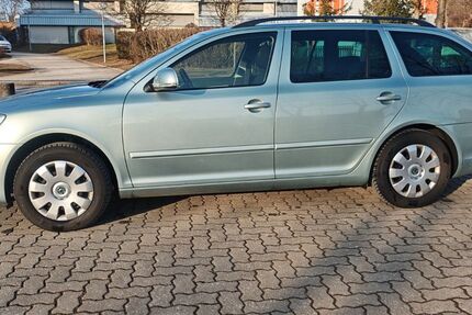 Skoda Octavia 185.000 km 3.899 &euro; Kronach 96317