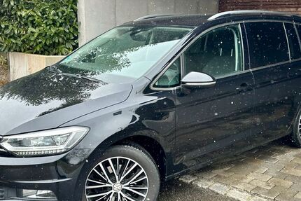 VW Touran 109.000 km 20.700 &euro; Biberach 88400