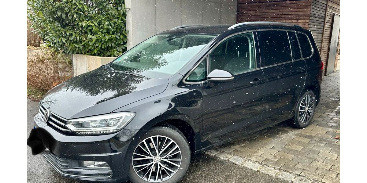 VW Touran 109.000 km 20.700 &euro; Biberach 88400