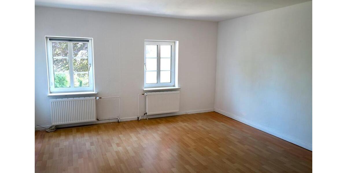 Dachgeschoßwohnung Himmelpforten - 3 Zimmer, 104 m&sup2;, 680&euro; | Angebot:25415007