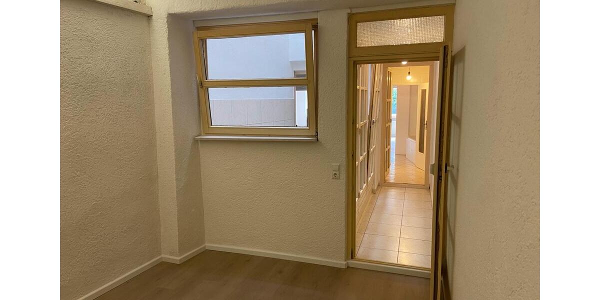 Mehrfamilienhaus, Wohnhaus Bamberg Gereuth - 14 Zimmer, 205 m&sup2;, 670.000&euro; | Angebot:27082715