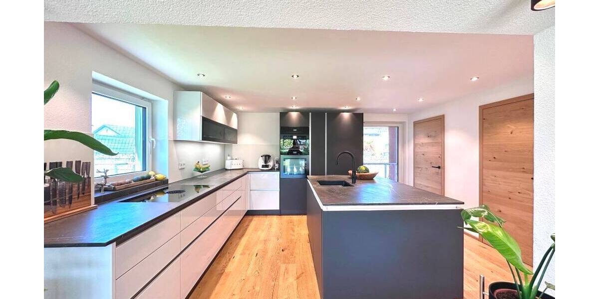 Einfamilienhaus Opfenbach - 7 Zimmer, 200 m&sup2;, 1.150.000&euro; | Angebot:26450106