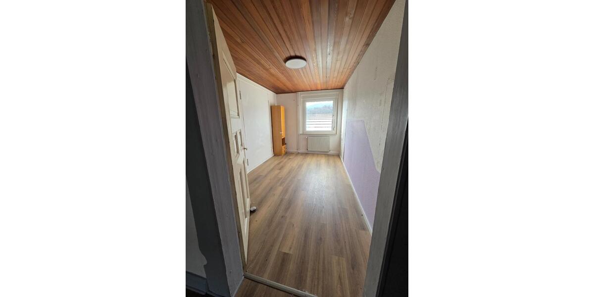 Erdgeschoßwohnung Bad Laasphe - 3 Zimmer, 70 m&sup2;, 525&euro; | Angebot:25417277